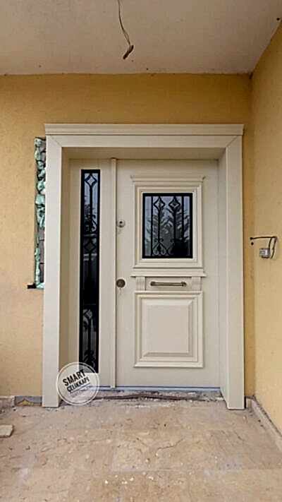 BEYAZ VİLLA KAPISI V4